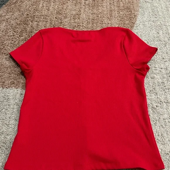 Red Bow Open Accent Women's Top by Frankee & Skylarr TikTok Shop Size XL - Picture 2 of 4
